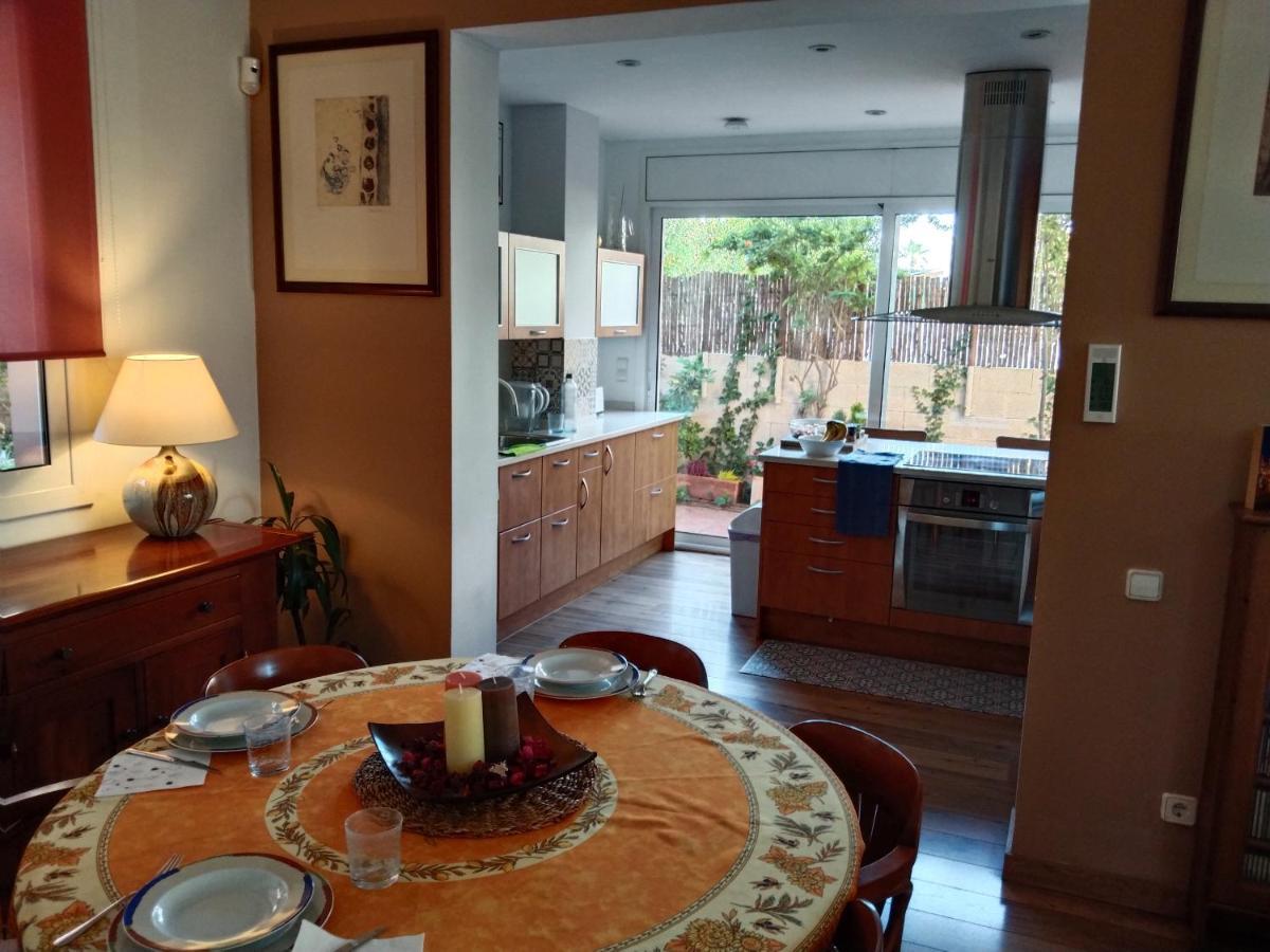 Villa Bella Estanca Castelldefels Ngoại thất bức ảnh