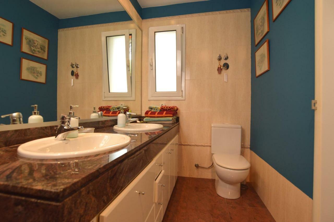 Villa Bella Estanca Castelldefels Ngoại thất bức ảnh